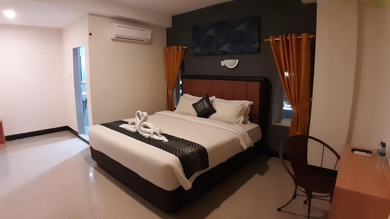 New Gentala Hotel Медан Екстериор снимка